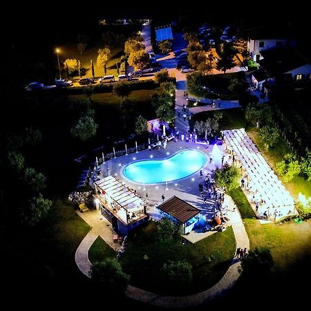 Agriturismo Il Castagneto Padula Luaran gambar
