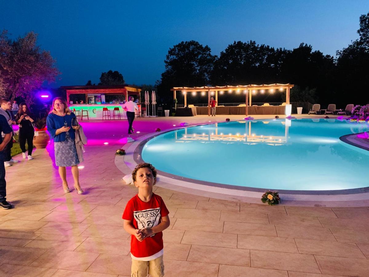 Agriturismo Il Castagneto Padula Luaran gambar