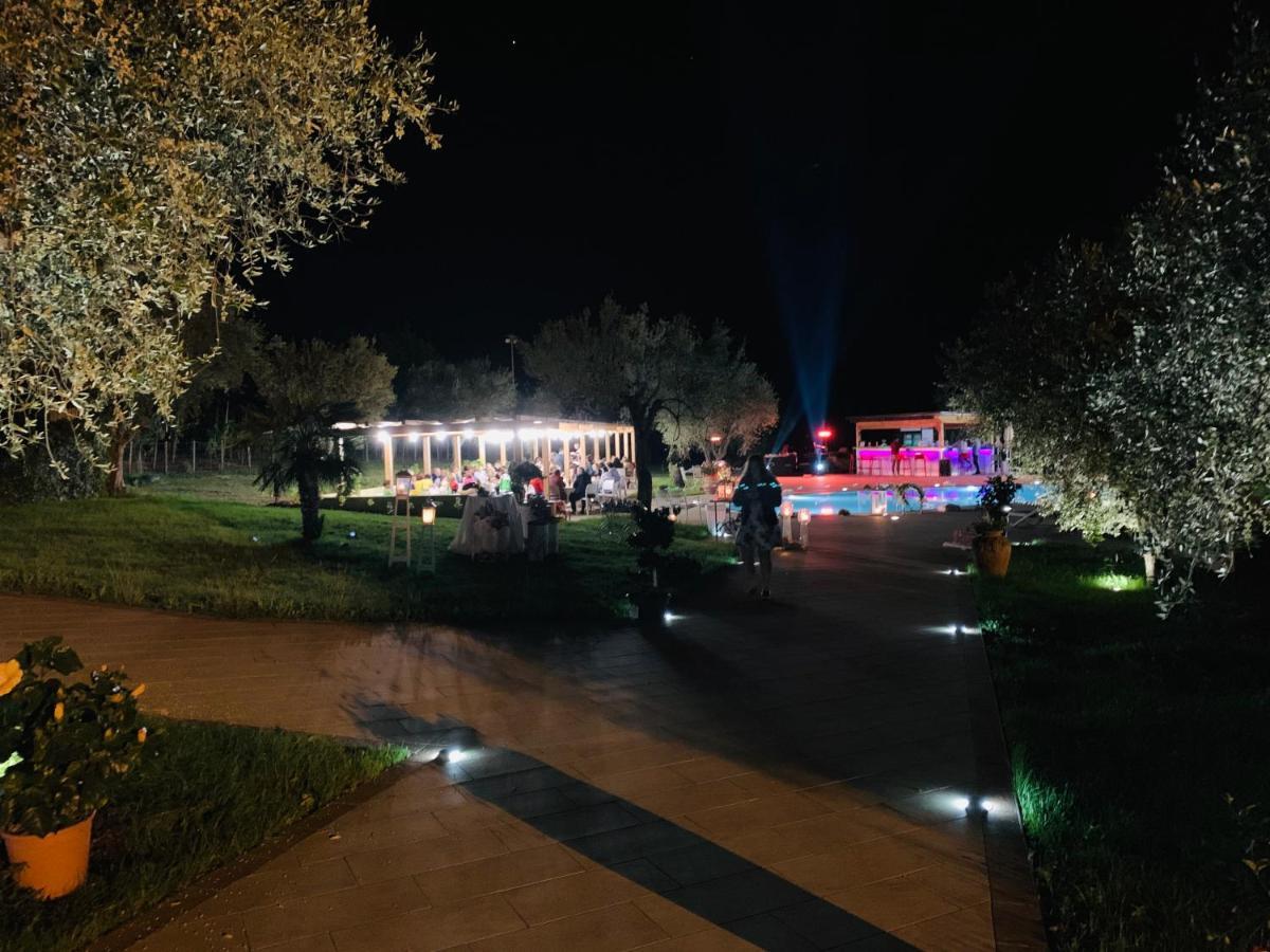 Agriturismo Il Castagneto Padula Luaran gambar