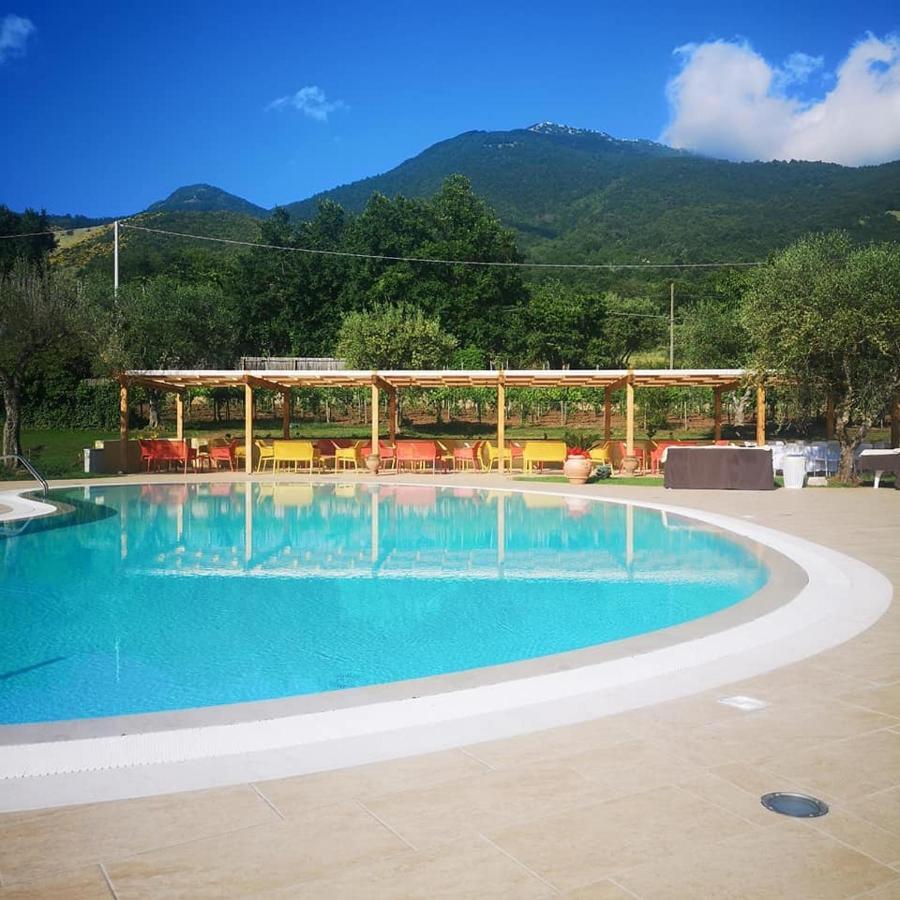 Agriturismo Il Castagneto Padula Luaran gambar