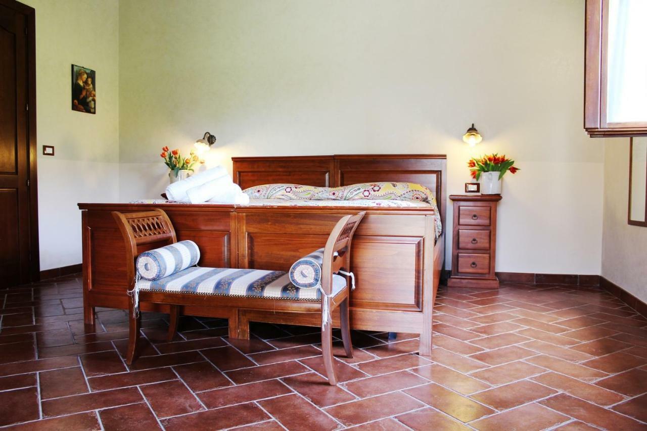 Agriturismo Il Castagneto Padula Luaran gambar