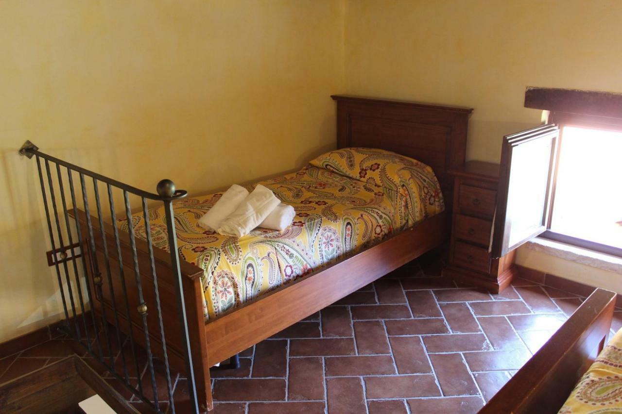 Agriturismo Il Castagneto Padula Luaran gambar