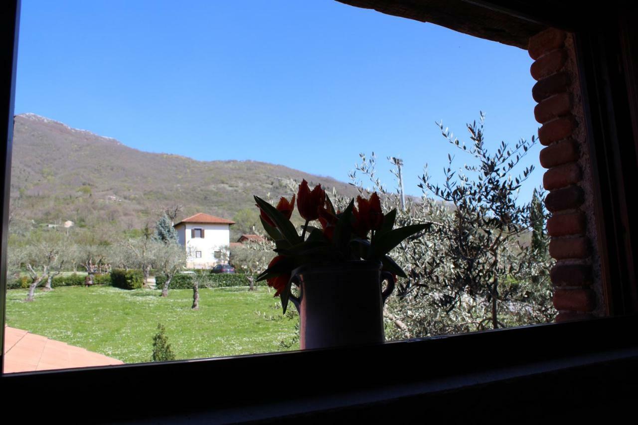 Agriturismo Il Castagneto Padula Luaran gambar