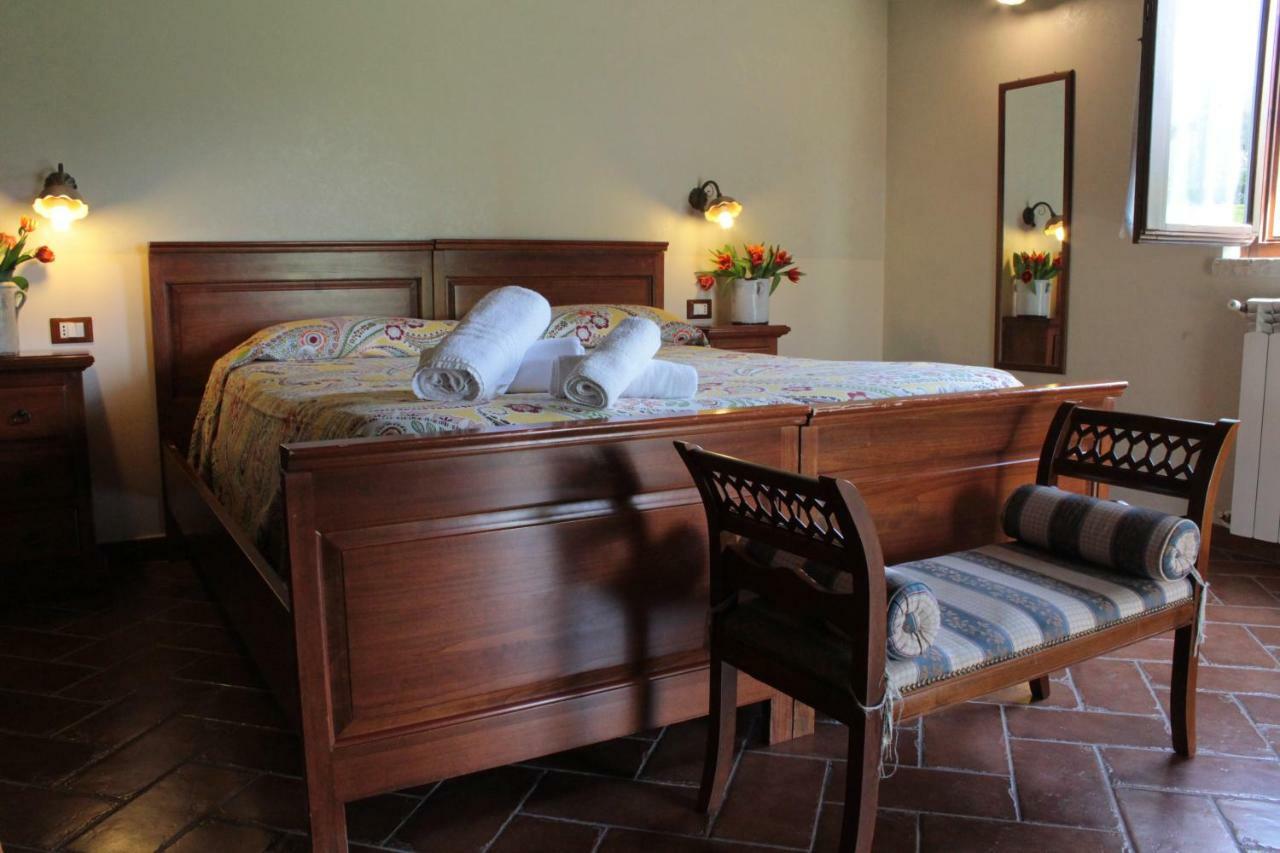 Agriturismo Il Castagneto Padula Luaran gambar
