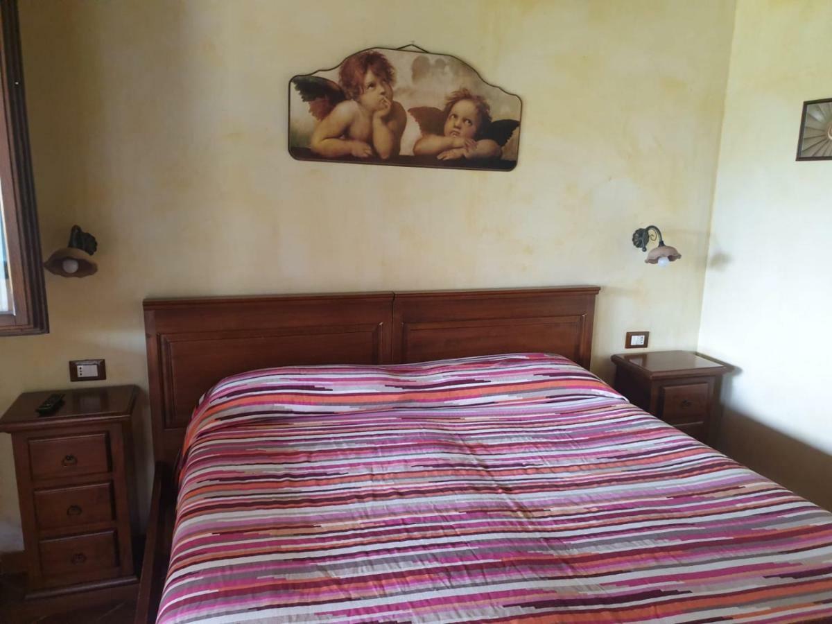 Agriturismo Il Castagneto Padula Luaran gambar