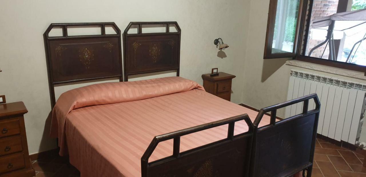 Agriturismo Il Castagneto Padula Bilik gambar