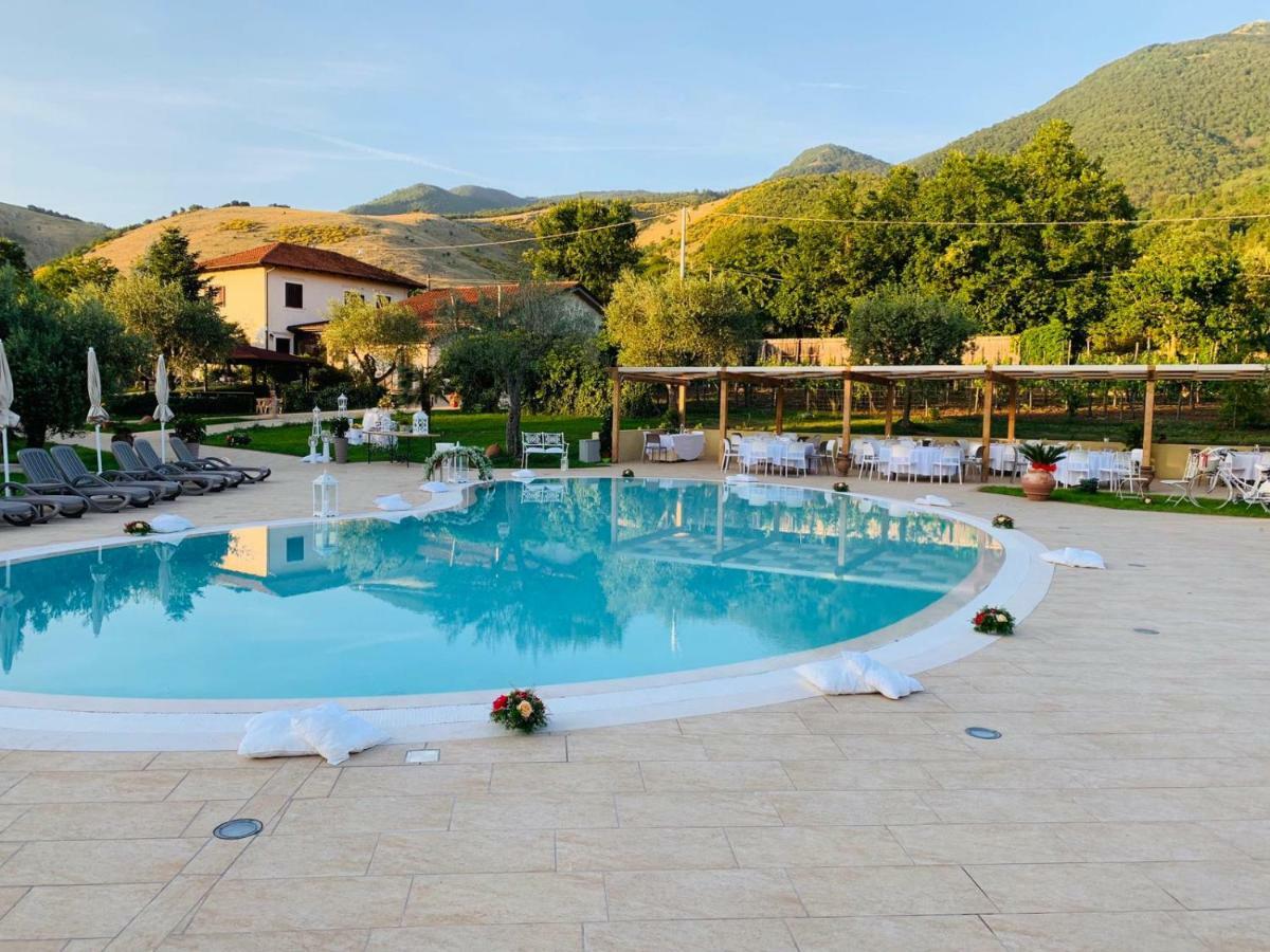 Agriturismo Il Castagneto Padula Luaran gambar